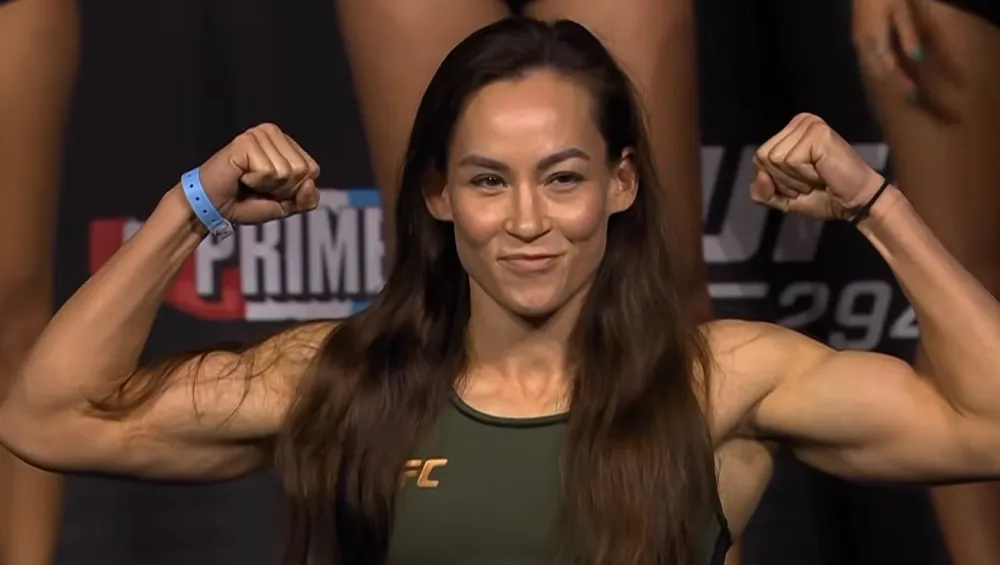 UFC 294 - Jinh Yu Frey vs Viktoriya Dudakova