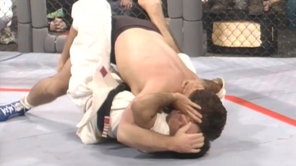 Royce Gracie contre Dan Severn